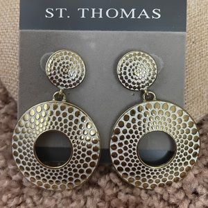 NWT St. Thomas Gold Plated Earrings